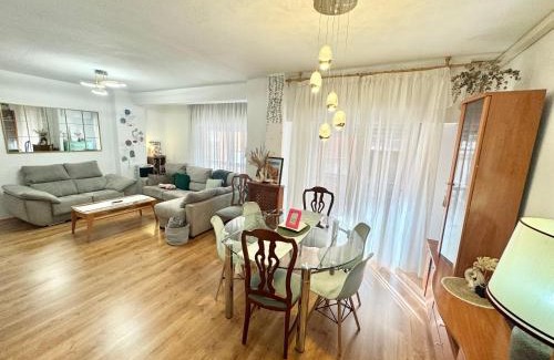 Figares Apartment | Family-Friendly Luna Centro: Rated 9.4/10 for Comfort
