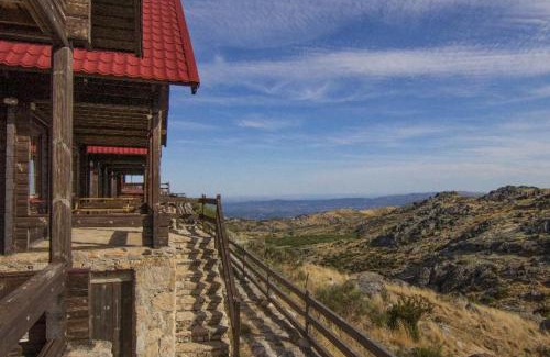Penhas da Saude Resort | Experience Luna Chalets da Montanha - Ideal Family Retreat