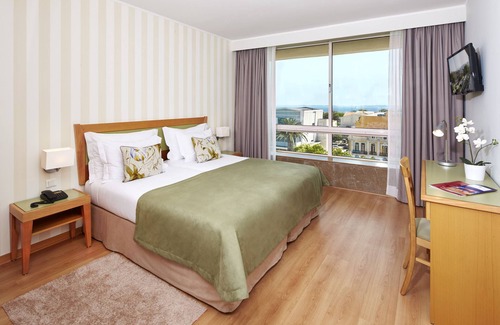 Setubal Hotel | Elegant Luna Esperança Centro Hotel with Spa & Breakfast