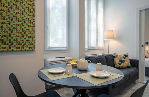 Ghisolfa Apartment | Cozy LUNA HOMES - Family-Friendly Stay in Mac Mahon