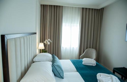 Tabua Hotel | Relax at Luna Hotel de Tábua: 4-Star Spa Retreat with Ocean View