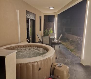 Malevizi Apartment | Luna House