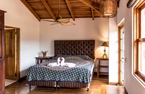 Ciudad Cariari Bed & Breakfast | Experience Relaxation at Luna Inn B&B - Rated 9.4/10