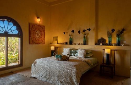 Kalpitiya Bed & Breakfast | Discover Luna Laguna: Oceanfront Oasis with Pool & Dining