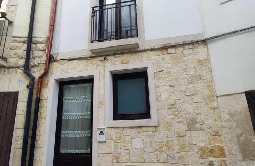 Rutigliano Apartment | Cozy Luna Normanna: Family-Friendly with Top Guest Rating