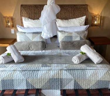 Leeupoort Villa | Experience Luna Rossa at Zebula Golf Course & Spa Resort