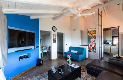 Bolano Villa | Inviting Cottage with Pool & Free Cinque Terre Sailing