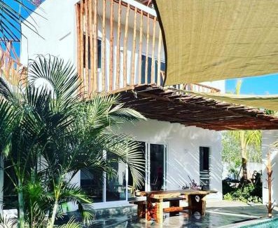 El Paredon Villa | Experience Luna Rossa: Pet-Friendly Retreat with Pool