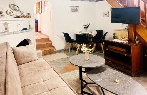 Skopelos Apartment | Lunara Forest Escape Pyrgos Skopelos