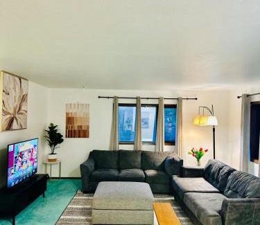 Fairbanks Apartment | Lunas Landing