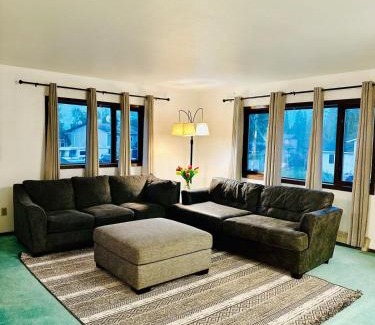 Fairbanks Apartment | Lunas Landing