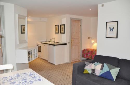 Horne Apartment | Comfortable Lundsgaard Apartments: Pet Friendly & Family Ready