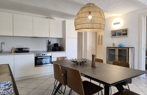 Castiglione della Pescaia Apartment | Beachfront Retreat at Lungo Mare: Pet-Friendly Getaway