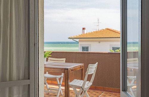Fossacesia Marina Apartment | Relax at Lungomare 90 - YourPlace Abruzzo with Spa & Breakfast