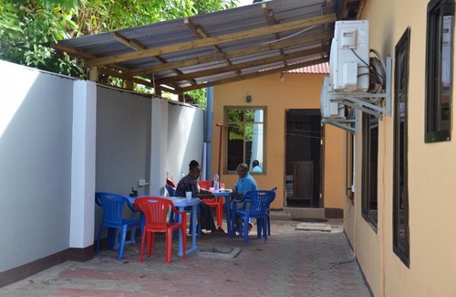 Kigamboni Cabin | Enjoy Family-Friendly Stays at Lunguya Lodge