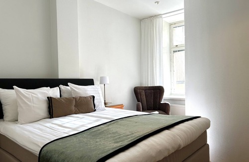 Helsinki City Centre Hotel | Experience Luotsi 1911 Suites: Top-Rated Stay with Breakfast