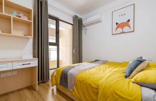 Xi Gong Hotel | Explore LuoYang Xigong·Jiuzhoucheng: Pet-Friendly Oasis