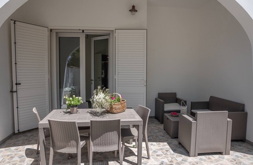 Punta Prosciutto Villa | Lupa di Mare-Mistral (Deluxe studio apartment with garden)