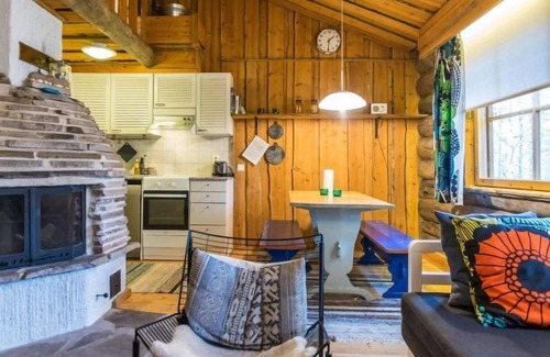 Pyhatunturi House | Lake View Retreat at Luppokero 2 by Interhome