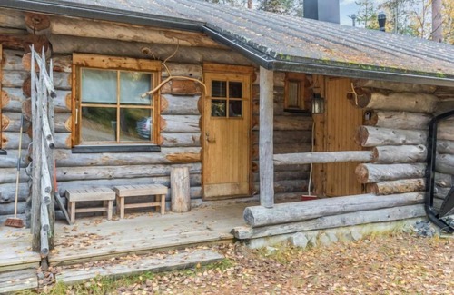 Pyhatunturi House | Lake View Retreat at Luppokero 2 by Interhome