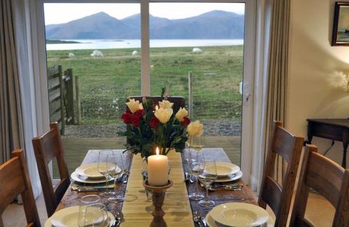 Appin House | Oceanfront Lurach House: 4-Star Family-Friendly Retreat