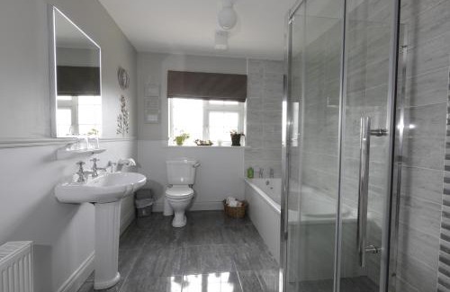 Westport Bed & Breakfast | Experience Lurgan House: Top-Rated Stay with Hot Tub