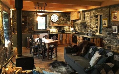 Breakish House | Experience Lusa Bothy: 4-Star Oceanfront Retreat