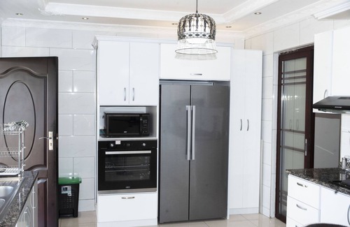 Lusaka Apartment | Discover Lusaka Luxe: Your Private Oasis in Zambia