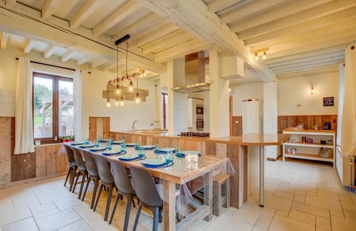 Sint-Kwintens-Lennik House | Relaxing Holiday Home in Vlaanderen with Private Pool