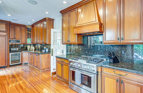 Old Northwood House | Relaxing West Palm Beach Retreat with Private Pool Oasis