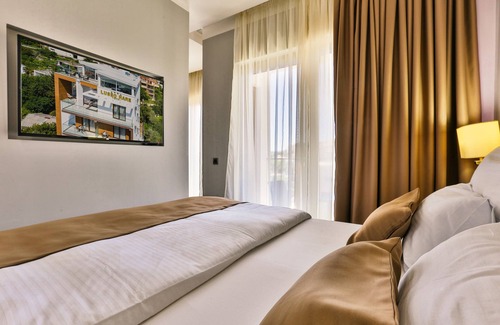 Rozino Hotel | Experience Comfort at Lusso Mare by Aycon Hotel