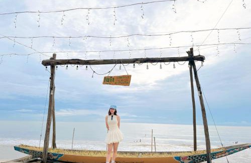 Dong Hoi Hotel | Cozy Luti Homestay with Family and Pet-Friendly Amenities