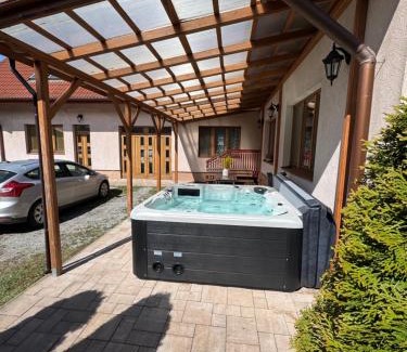 Relov House | Discover Lutra Montana: Family-Friendly Stay with Kitchen