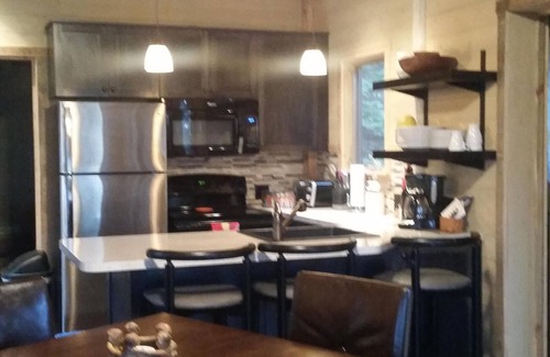 Lutsen Cabin | Tranquil Lutsen Little Bear Lodge with Scenic Mountain Views