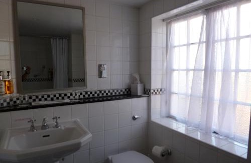 Dunster Hotel | Pet-Friendly Escape at Luttrell Arms - Rated 9.1/10