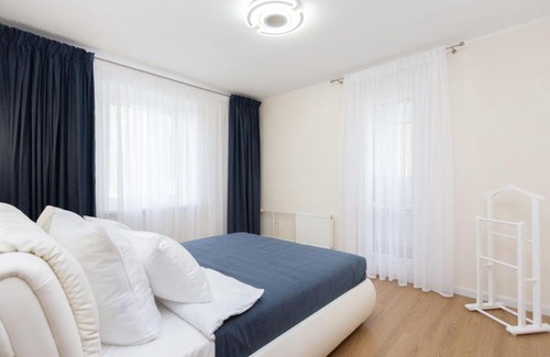 Tsentralny District Apartment | Pet-Friendly Luxury Apartments Near Minsk Arena - Rated 10/10
