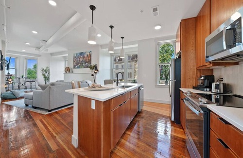 Mount Auburn Apartment | Stylish 1BR with Café & Scenic Views - Perfect Location!