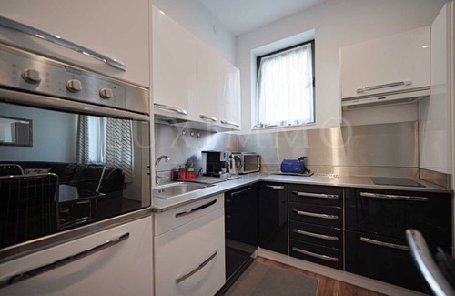 Sofia City Center Apartment | Lux 2-bedroom apartment in brilliant Sofia center with WiFi