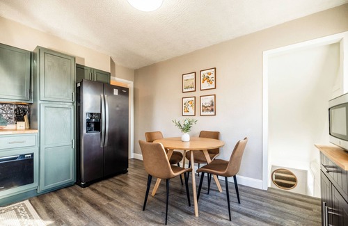 Rochester House | Lux 3BR Cozy Nook I Mins to Mayo & Dwtwn I Pets