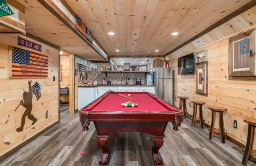 Necowa Cove House | Lux 5Br Lake & Mtn View Hot Tub Firepit Game Rm