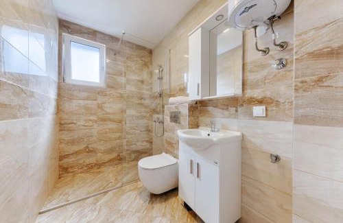 Utjeha Apartment | LUX APART and POOL