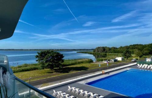 Trzebiatow Apartment | Premier Oceanfront Stay at LUX Apartament Rogowo Pearl