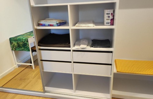 Holosiivskyj Apartment | Exceptional Apartment Near Metro Vasylkivska, Family-Friendly