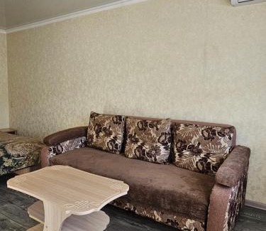 Oskemen Apartment | Stylish Apartment on Mayakovsky 6 with Breakfast Included