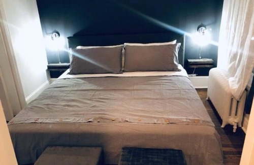Beacon Apartment | Modern 2 BR Apartment with Free Parking & Pet-Friendly Stay