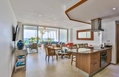 Villas Del Mar Apartment | Cozy 2-Bedroom Apartment with Ocean View in Juan Dolio