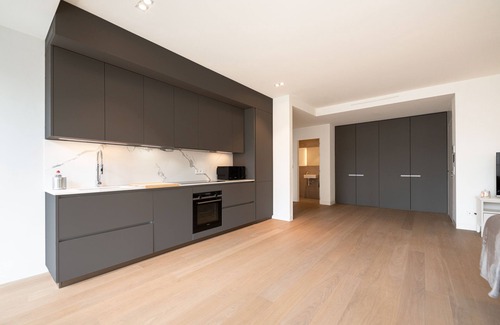 Ville Haute Apartment | Modern City Hamilius Apartment with Scenic Views & Spa