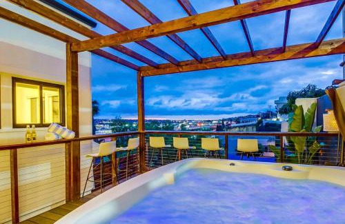 Middletown House | Lux Escape 2: Views Spa Games Safari Tent Golf