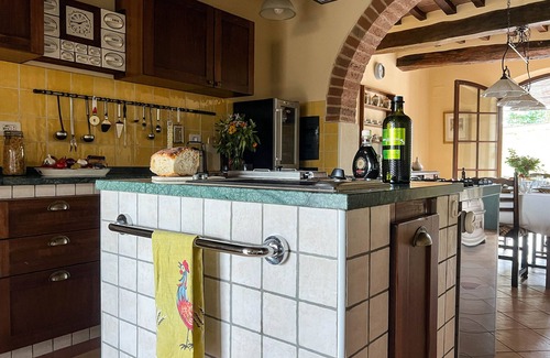 Gioiella House | Exclusive Gated Villa with Private Pool in Umbria/Tuscany