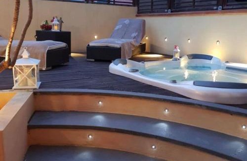 Pula House | Elegant Stay at Lux Guesthouse Pula - Family Friendly Retreat